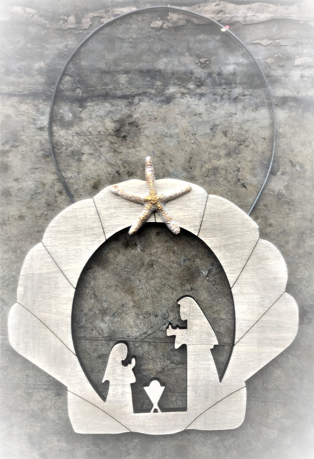 8x8" Holy Family in Shell Shape, Ornament CM4649