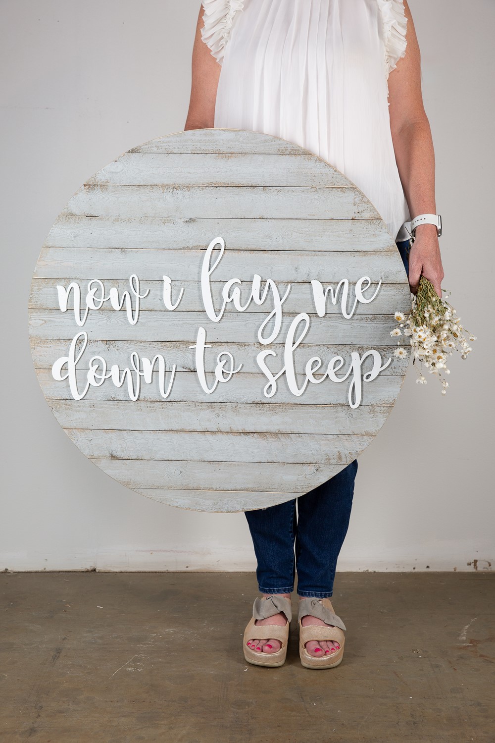 30" Round x .5" Now I Lay Me Wall Décor HBD1007