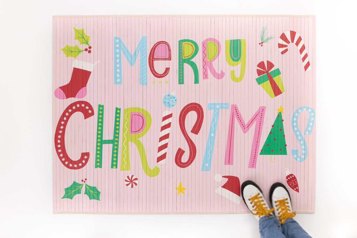 47x35" Bamboo Mat, Merry Christmas Bright ©Urban Daisies UD1011