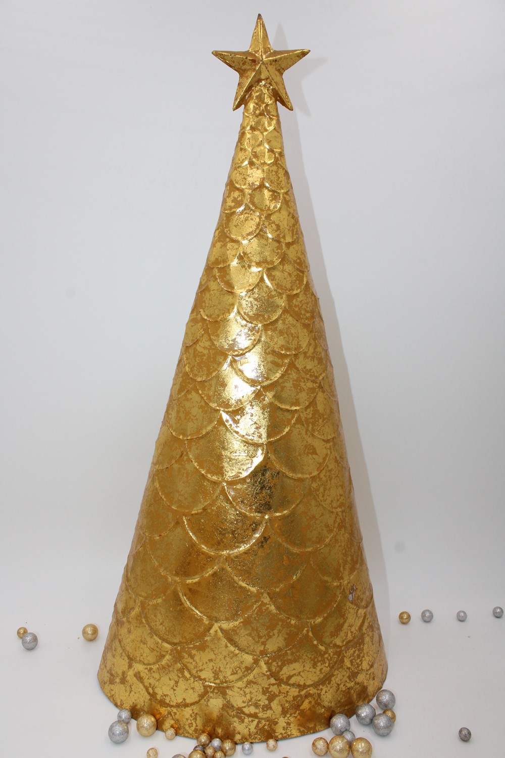 11x8x24" Grande Gold Leaf Tree, Scallop Pattern JM9320
