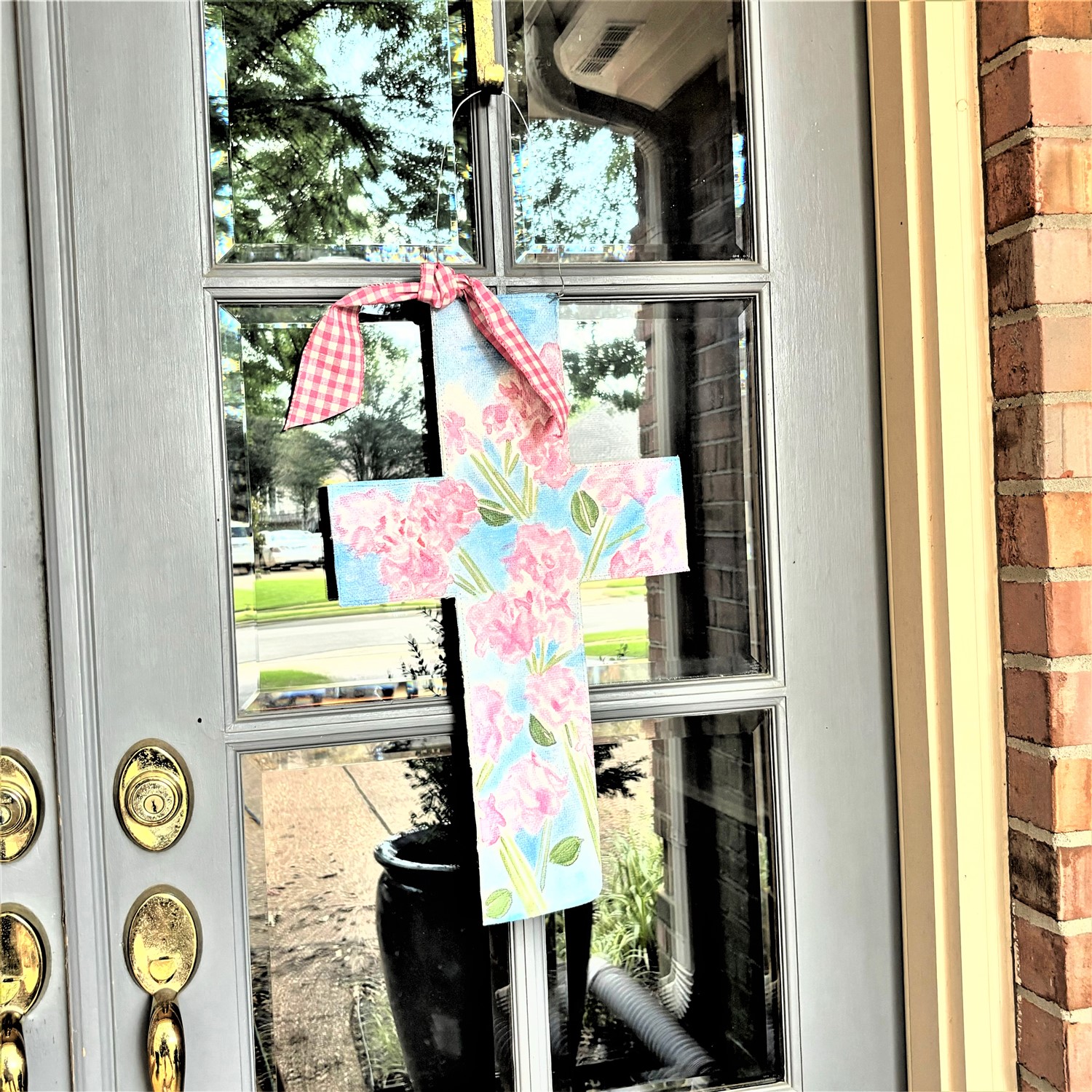 13.75x23.5" Handpainted Burlap Door Decor, Cross Pink Floral ©Megan Grinder MG1024