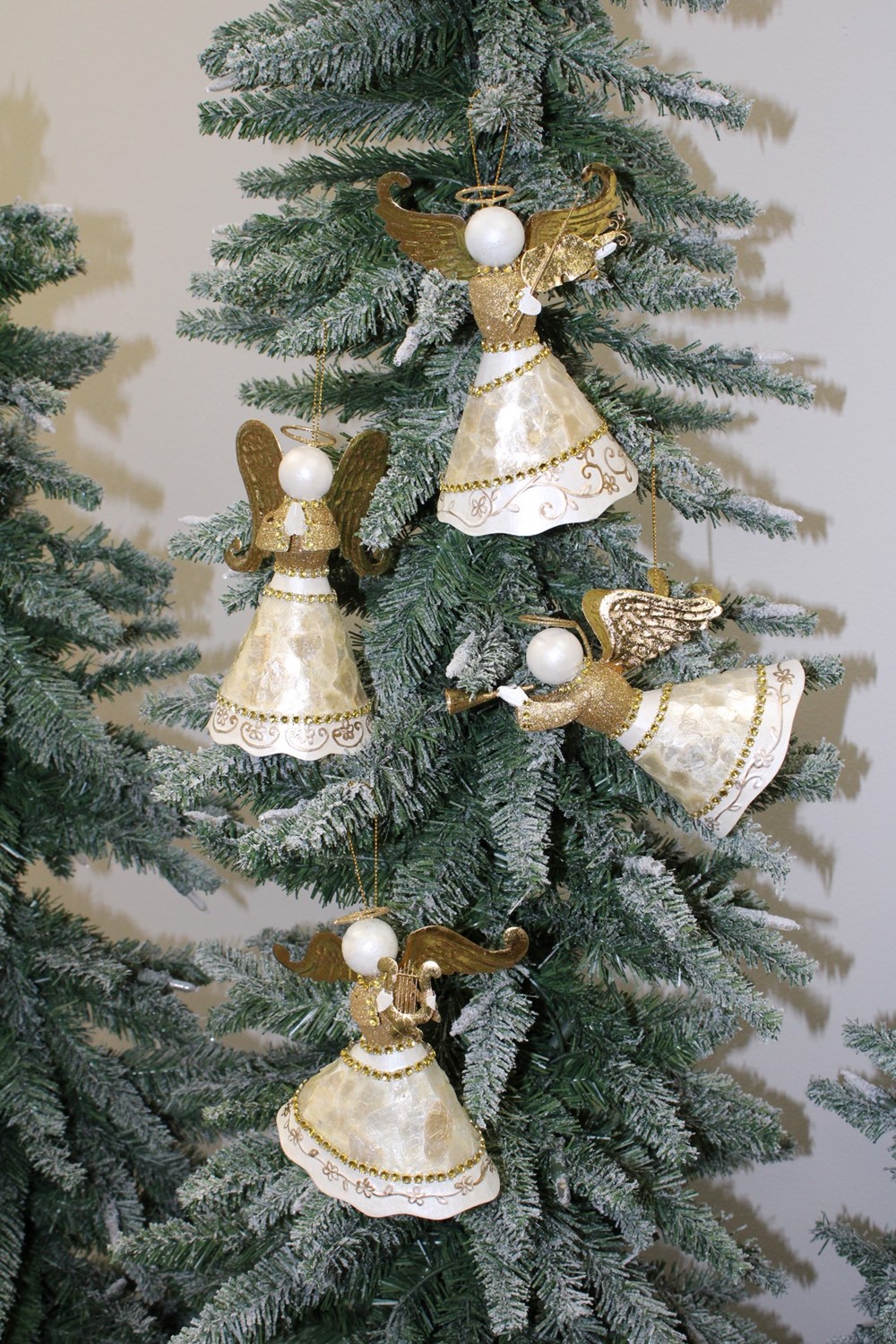 3.5x4x5.5" Capiz and Metal Instrumental Angel, 4 assorted CM3267A