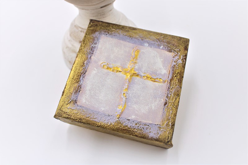 4x4" Handpainted Cross Canvas HD6091