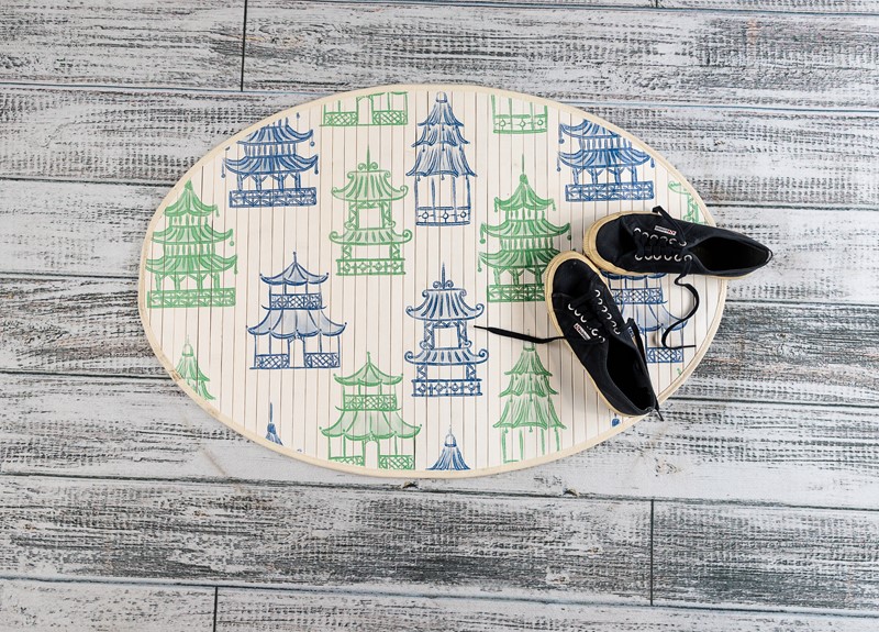 35x 24" Oval Bamboo Mat, Blue & Green Pagoda ©Patty Rybolt PR1005