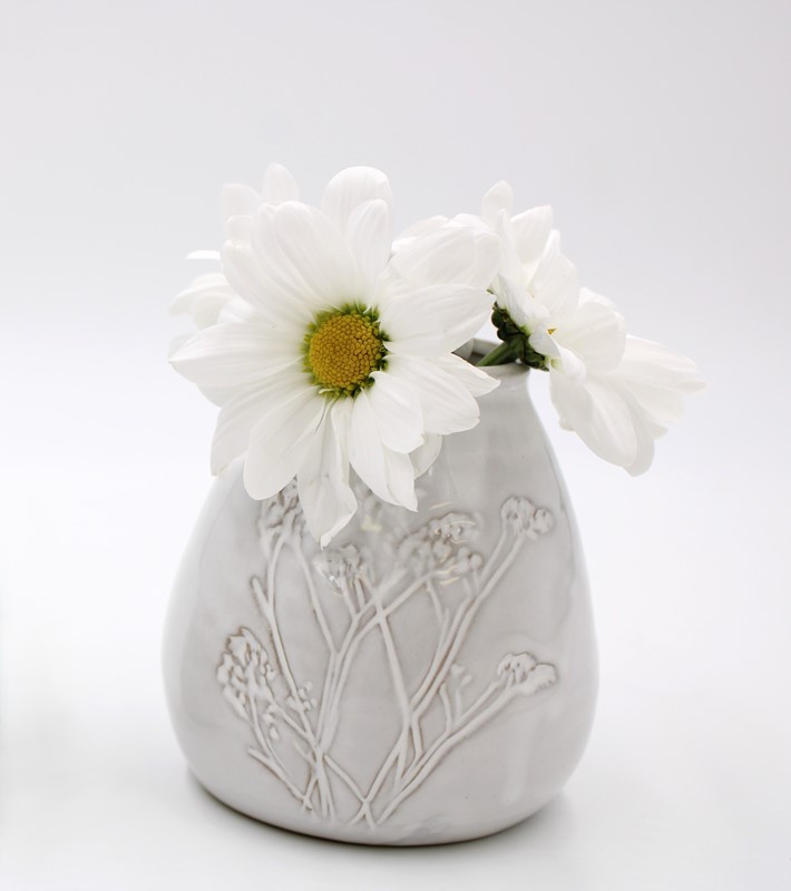 4" Ceramic Vase with Debossed Flowers, White HD6400
