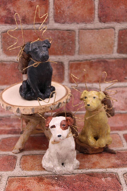 6" Resin Dog w/ Antlers and Basket, 3 assorted JM9347A