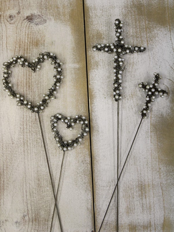 3.75x5.5x15.5" Pearl Cross Pick CM1234