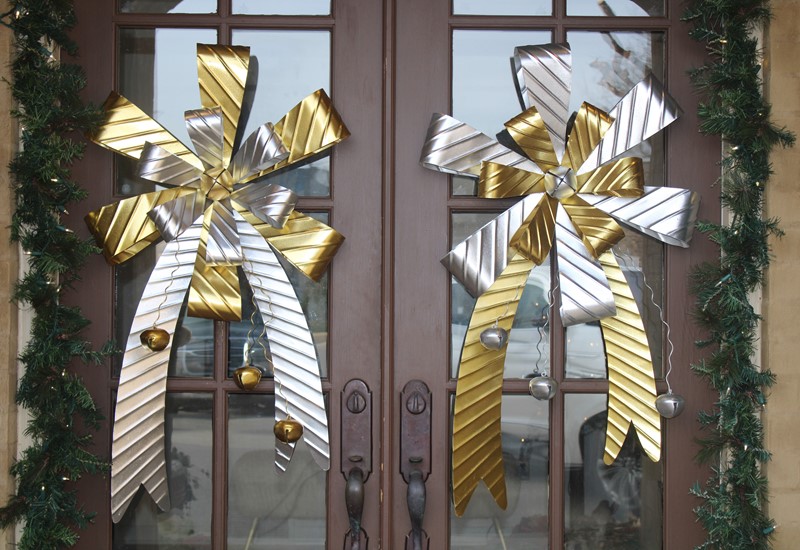 24x4x39" Metal Bow Door Décor, Silver/Gold, 2 assorted CM2165A