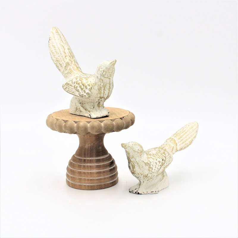 5-6" x2x3-4.5" Cast Iron Birds, White with Gold Wash, 2 assorted HD7122A