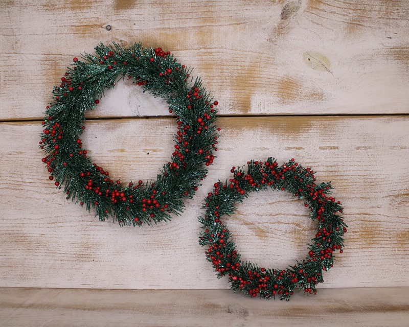 11" Green Bottle Brush Wreath with Red Berries CM3105