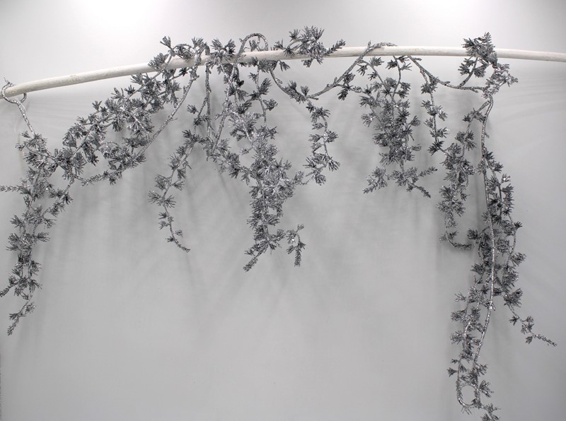 71" Silver Glitter Garland FLX6004