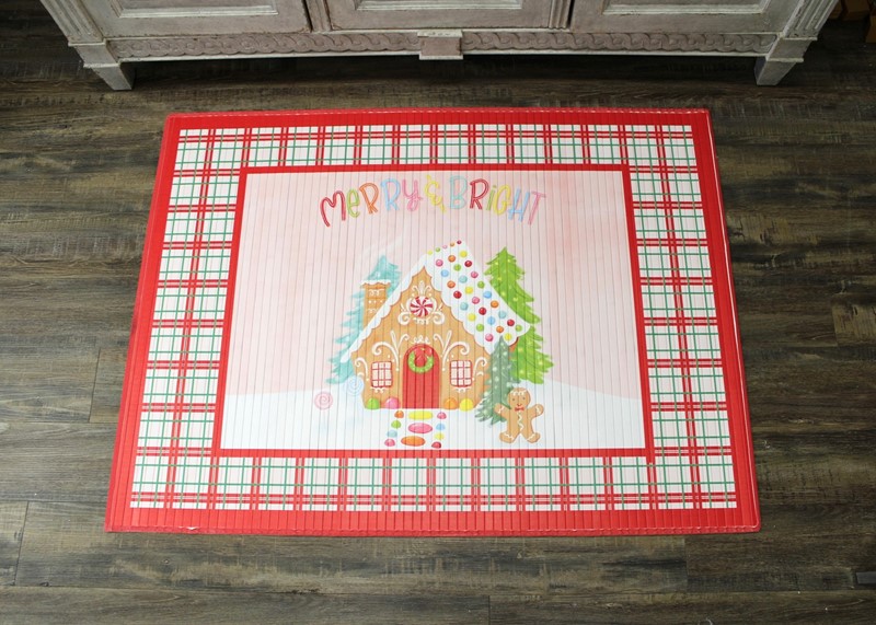 47x35" Bamboo Mat, Merry & Bright Gingerbread House, Plaid Trim ©Urban Daisies UDX2504