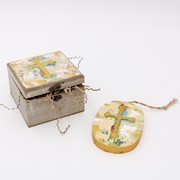4.5x4.5x3" Handpainted Cross Wood Box ©Candice Boatright CB1013 View 2