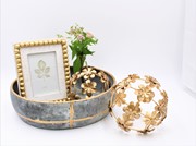 8.5" Wood Beaded Photo Frame, White with Gold 4x6" HD4252 View 2