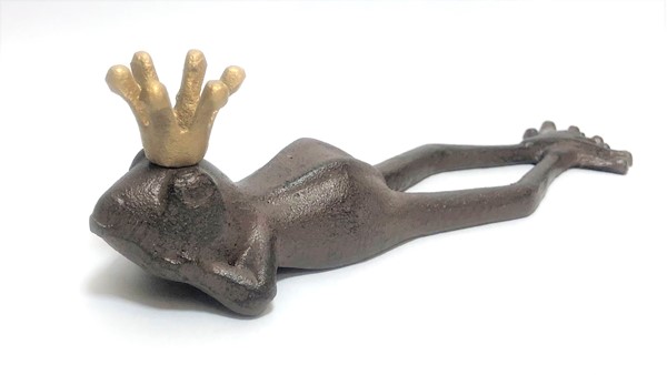 9x2.5x2" Cast Iron Lounging Frog King HD5211