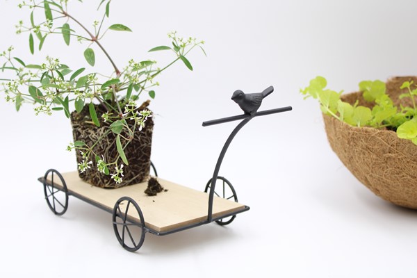 12x5" Wood and Metal Wagon with Bird Handle HD6419