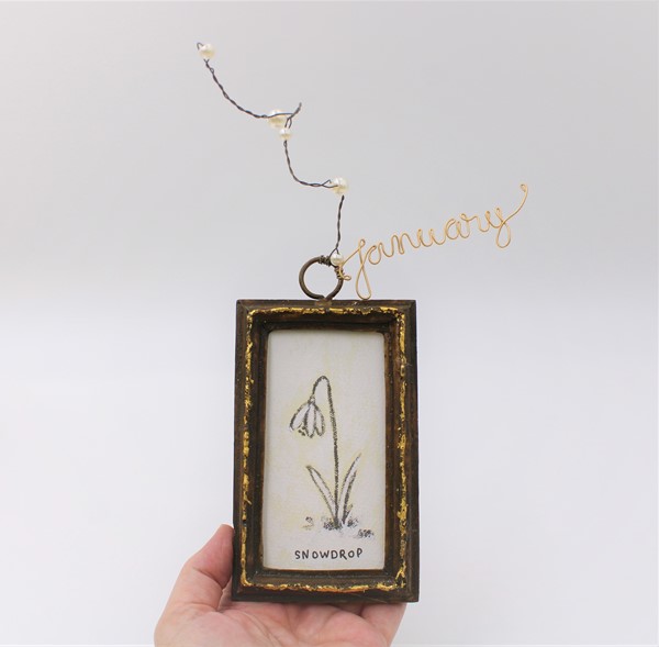 3x5" Frame with Pearls, Flower of the Month, 12 assorted ©Tawnya Norton TN2088A