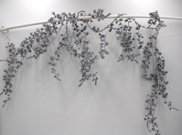 71" Silver Glitter Garland FLX6004